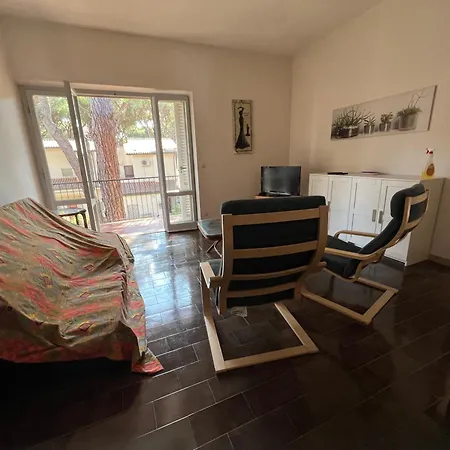 Residenza Tra I Pini 아파트 *